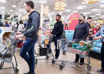 Kroger stock slide reveals bigger grocery problem