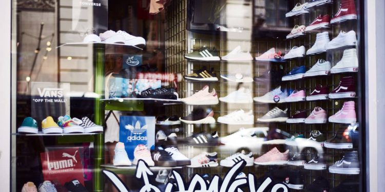 Iconic mall chain you grew up visiting just closed another 30 stores 