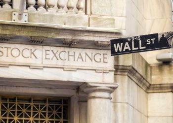 Nasdaq futures surge 190 points: 5 things to know before Wall Street opens
