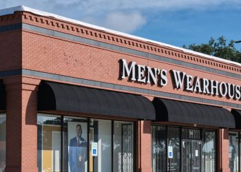 Popular menswear retailer plans Wall Street return six years after bankruptcy