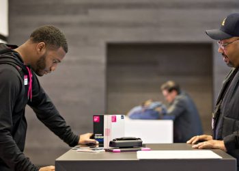 T-Mobile faces backlash over new customer support restriction