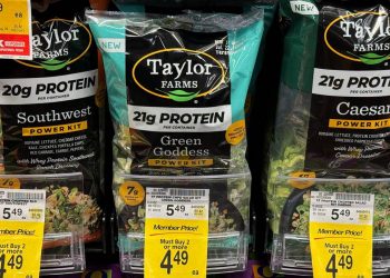 Taco Bell supplier pulls lettuce after parasite outbreak