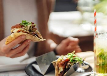 Another big Mexican restaurant chain is closing locations