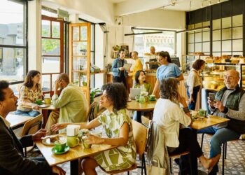 Starbucks rival closes more cafes, exits key market