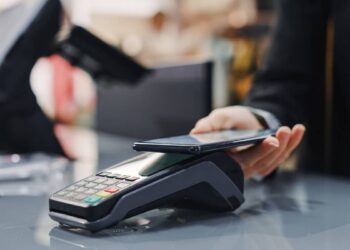 Gift card scam hits Walmart, Target, CVS, and Walgreens