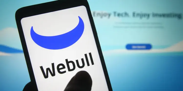Webull Stock After the House China Report: Bull and Bear…