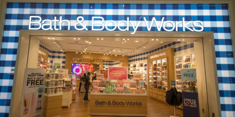 Bath & Body Works faces surprising problem as Americans return to malls