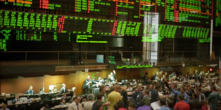 Elev8 broker: see more in Forex and commodity markets