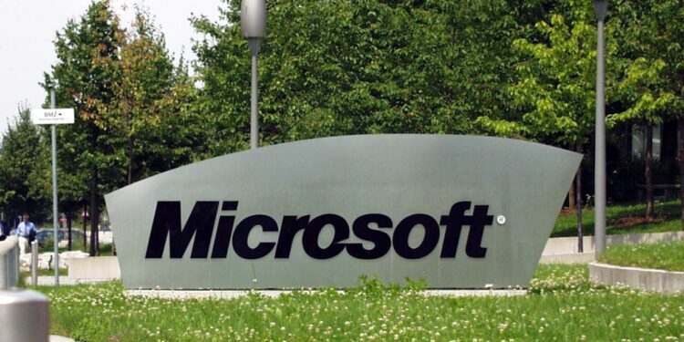 Microsoft stock prediction: $771.98 bull, $520.19 bear